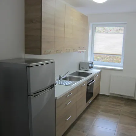Alpeneer Apartment *
