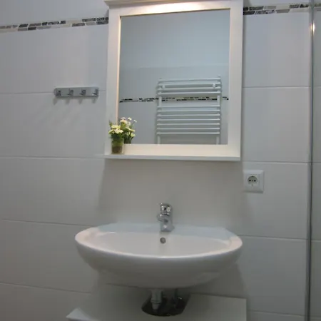 Teichwiesn Alm Wilde Wunder Card 라켄호프